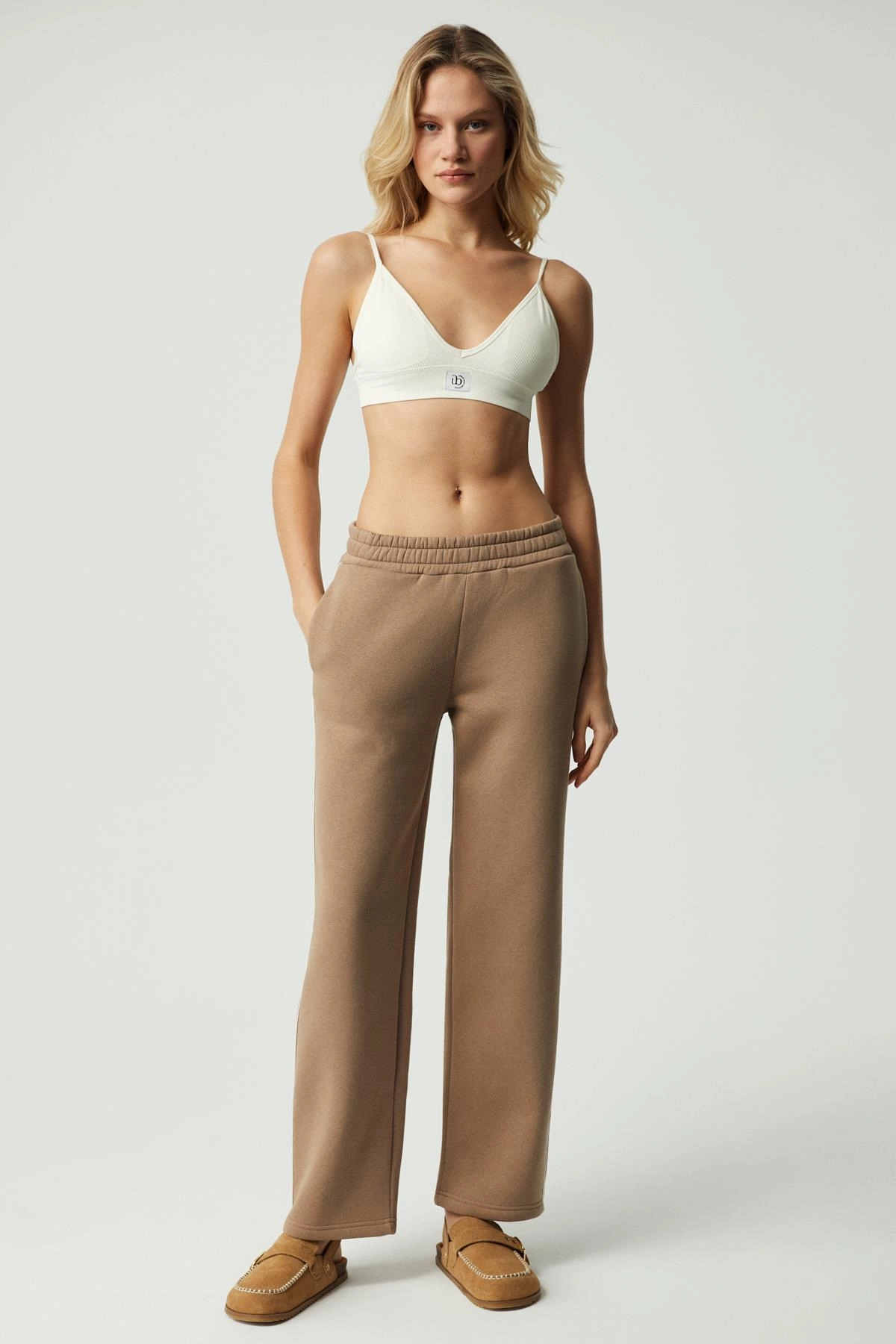 sharid-kadin-relaxed-biyeli-genis-paca-fa9-4d